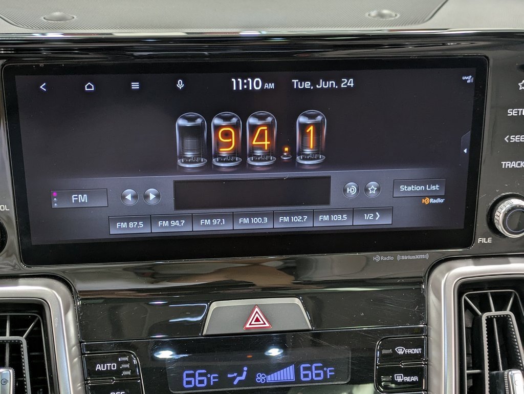 Used 2022 Kia Sorento S w/ Panoramic Sunroof Package image 12