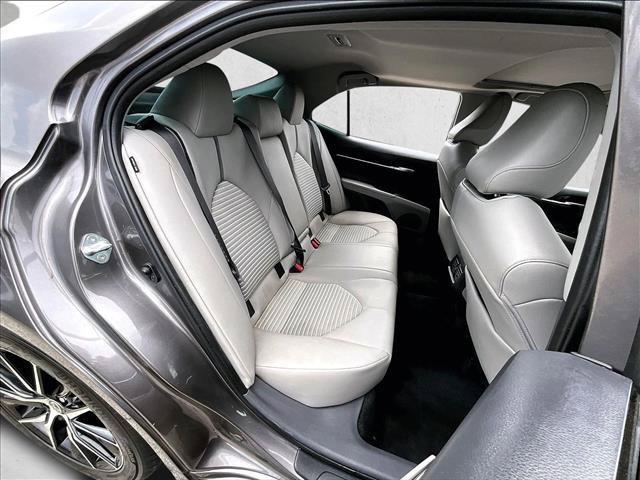 Used 2022 Toyota Camry SE w/ Audio Upgrade Package FWD image 29
