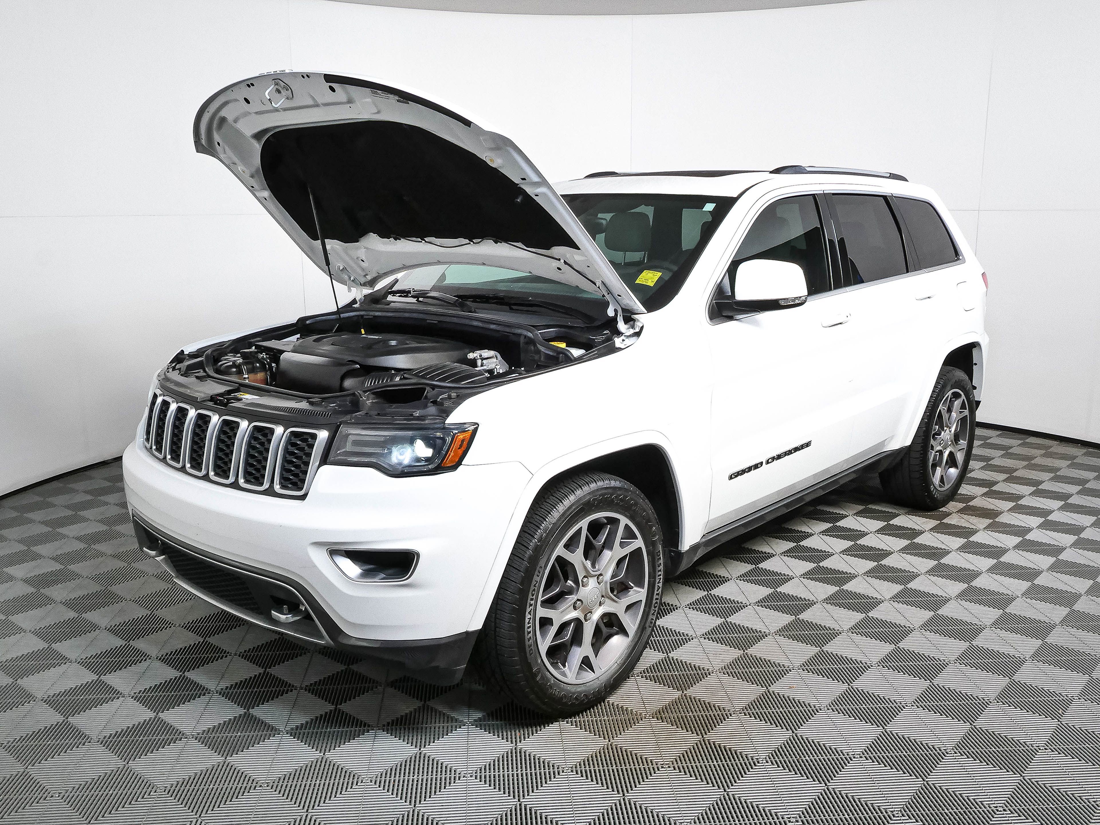 Used 2018 Jeep Grand Cherokee Limited RWD image 33