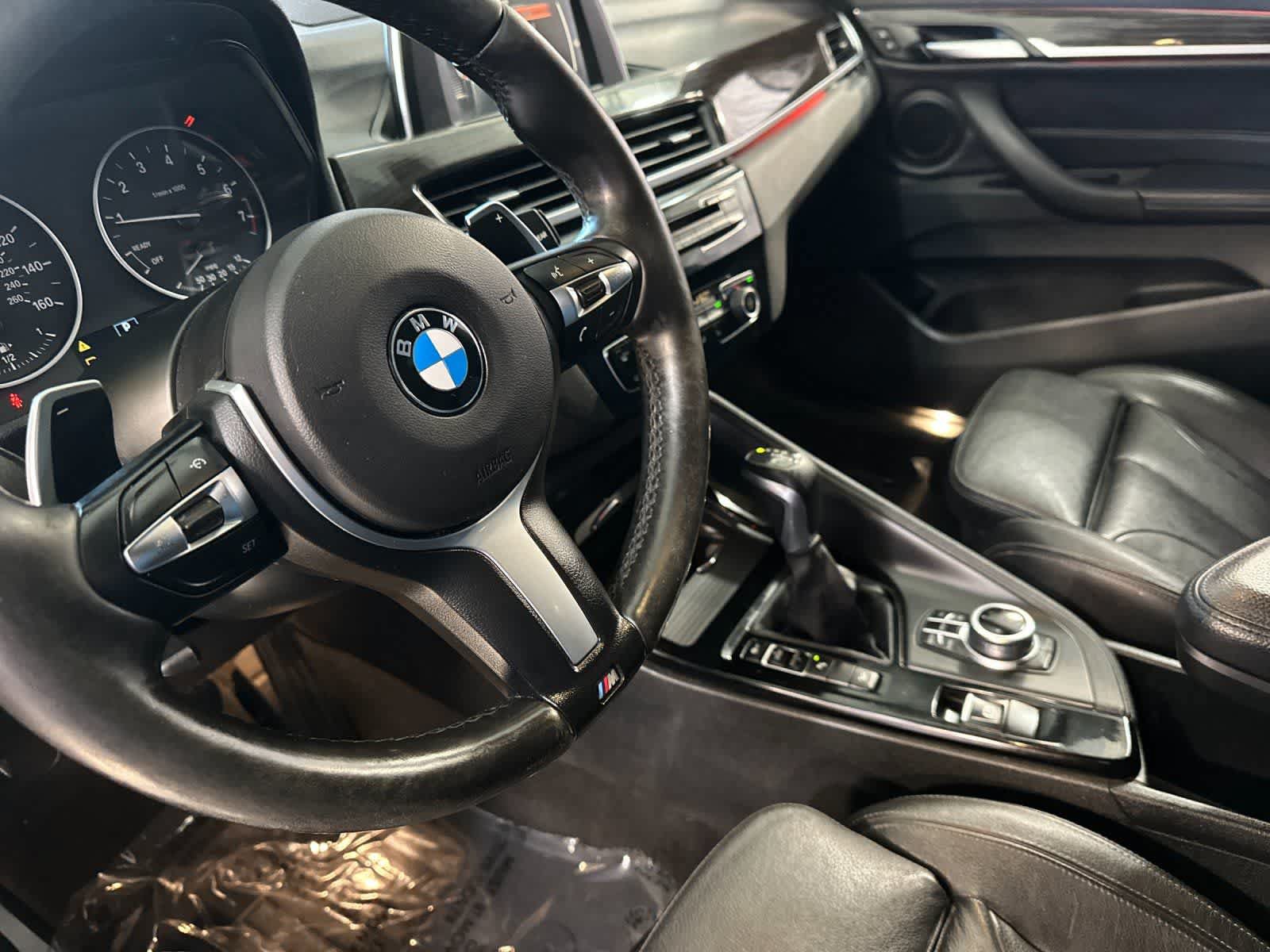 Used 2017 BMW X1 xDrive28i AWD/4WD image 12
