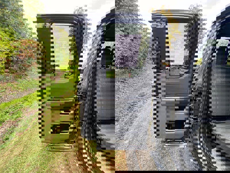 Certified 2022 Ford F150 XLT w/ Equipment Group 302A High image 40