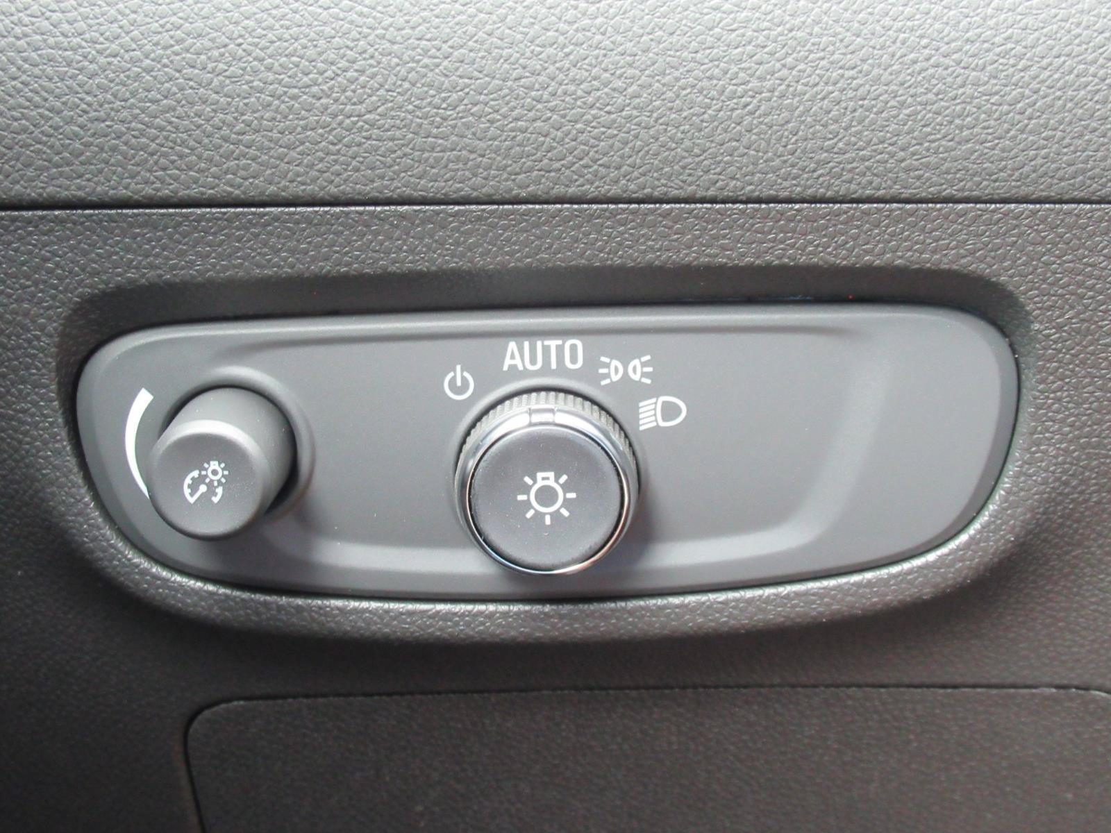 New 2026 Buick Encore GX Sport Touring w/ Advanced Technology Package FWD image 21