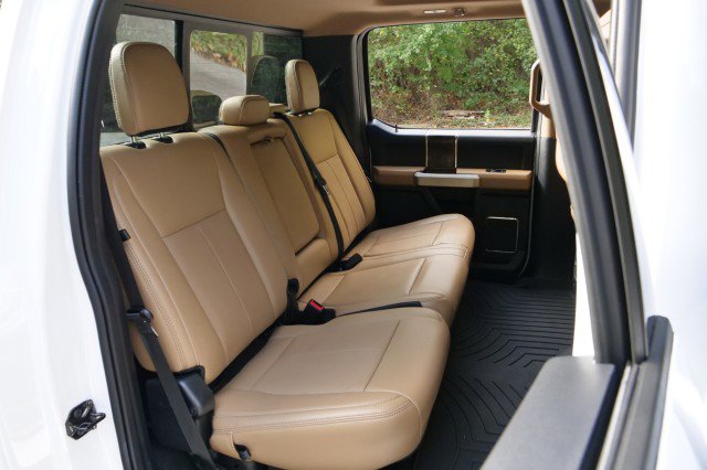 Used 2022 Ford F250 Lariat w/ Tremor Off-Road Package image 38