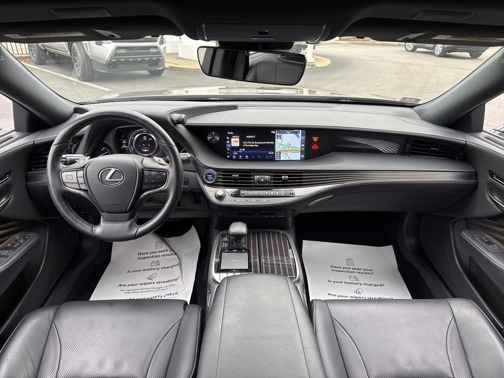Used 2018 Lexus LS 500h AWD image 20