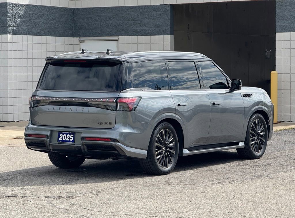 Used 2025 INFINITI QX80 Autograph AWD/4WD image 4