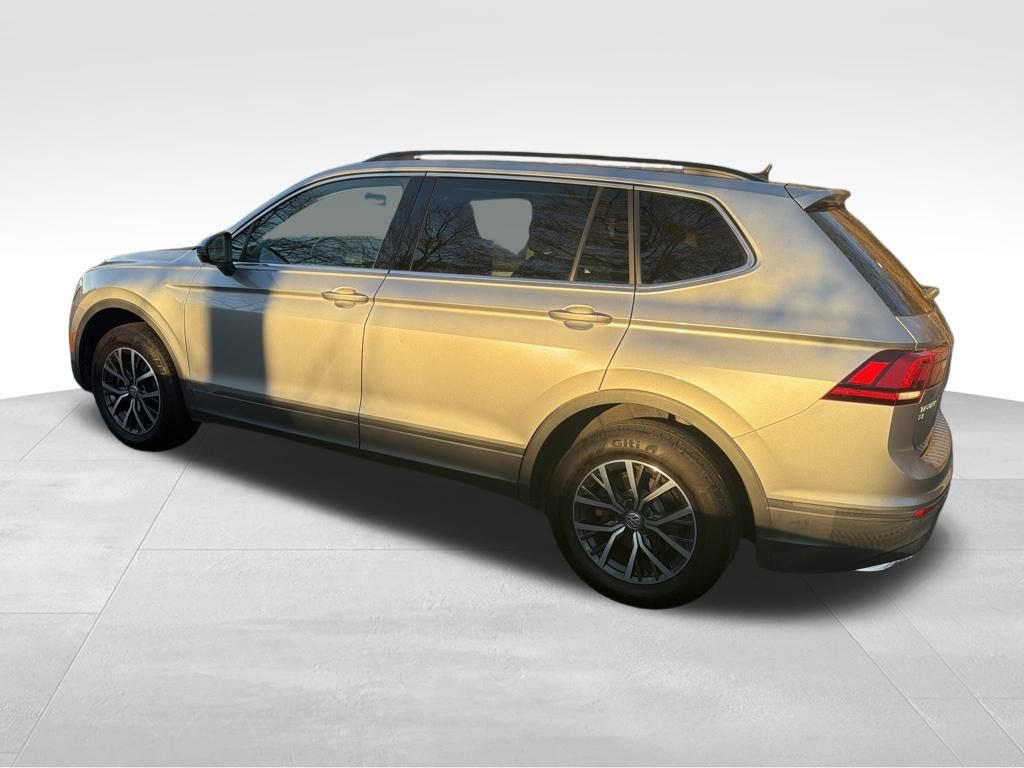 Used 2019 Volkswagen Tiguan S image 4