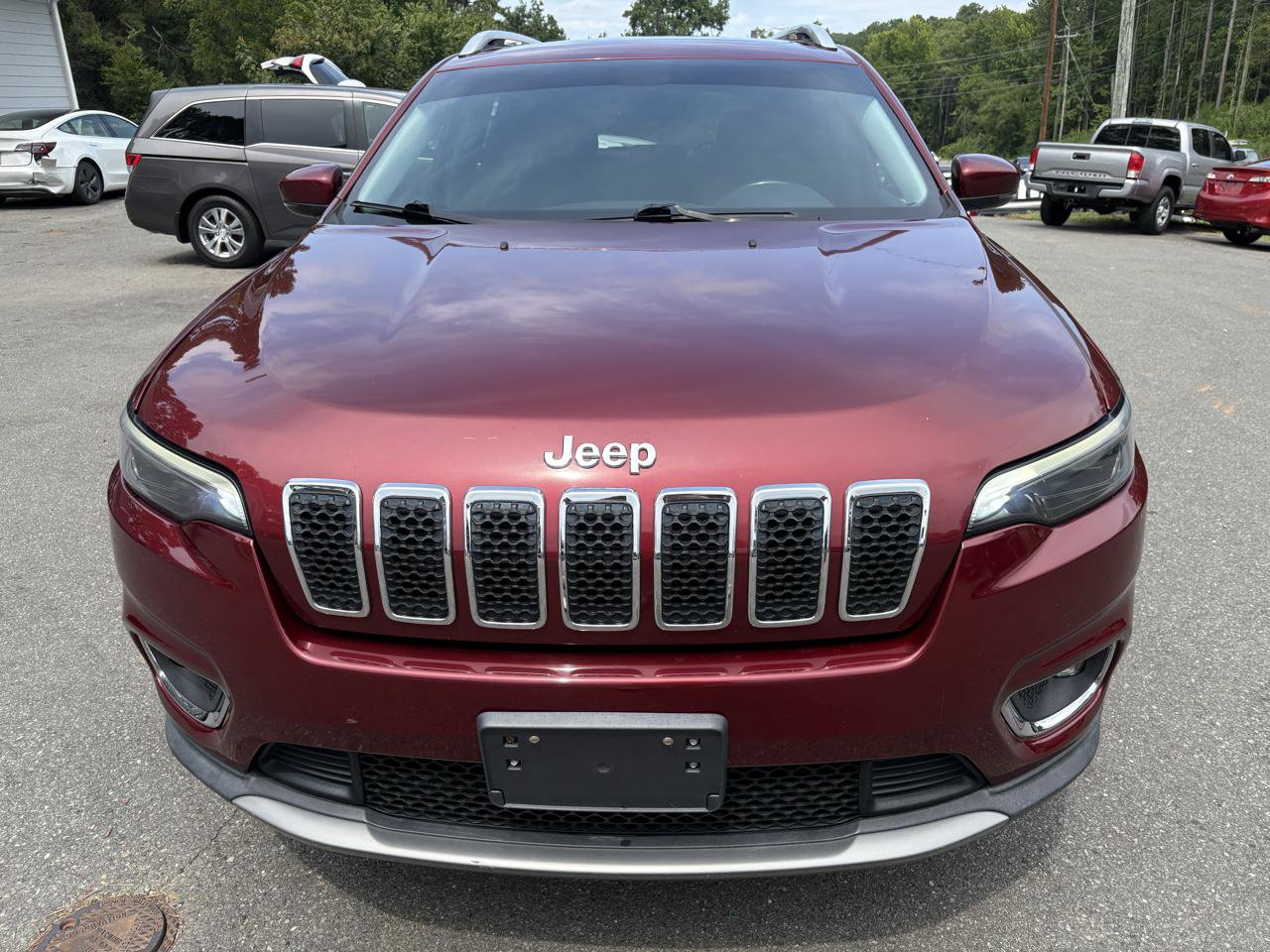 Used 2019 Jeep Cherokee Limited AWD/4WD image 8
