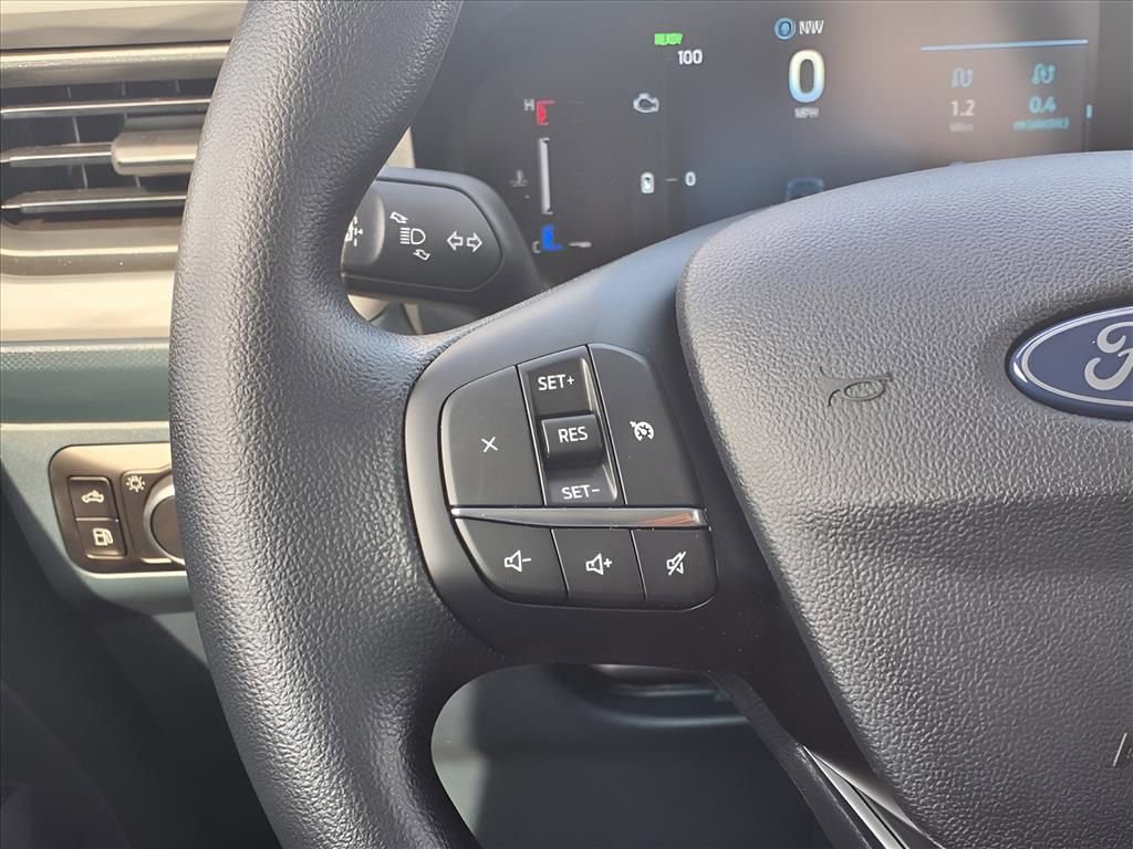 New 2025 Ford Maverick XL w/ Equipment Group 101A image 23