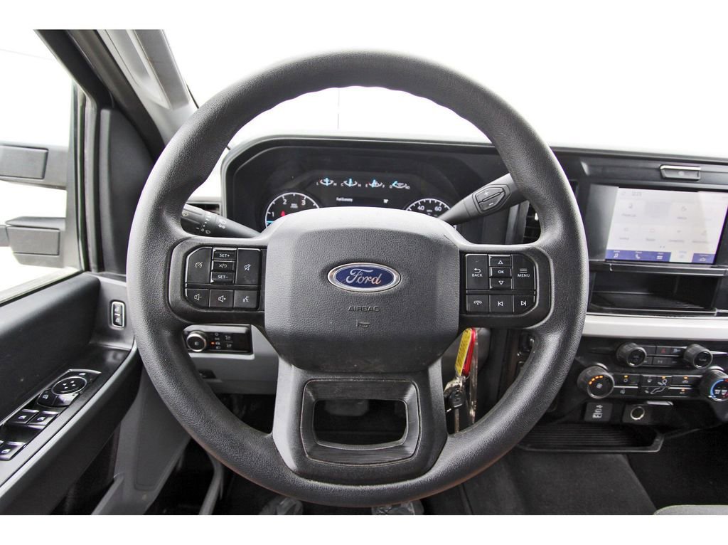 Used 2025 Ford F250 XLT image 14