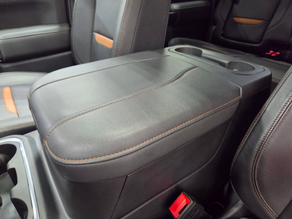 Used 2023 GMC Sierra 2500 AT4 w/ AT4 Premium Plus Package AWD/4WD image 32