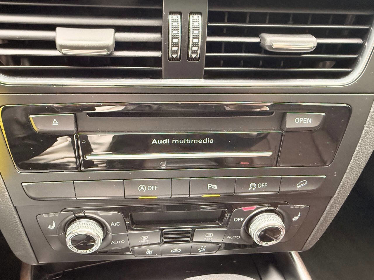 Used 2015 Audi Q5 3.0T Premium Plus image 25