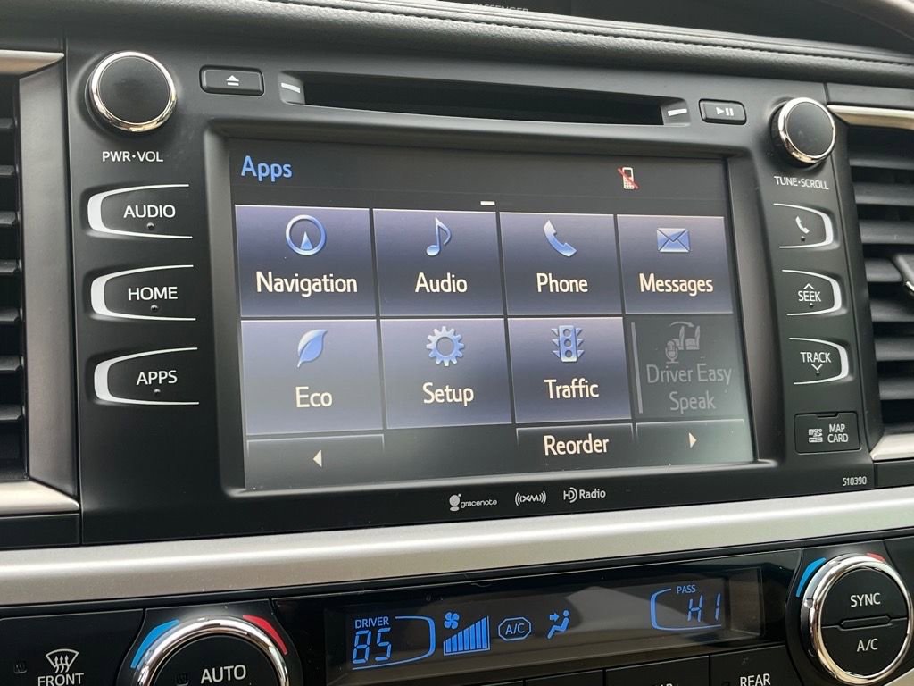 Used 2019 Toyota Highlander AWD V6 image 15