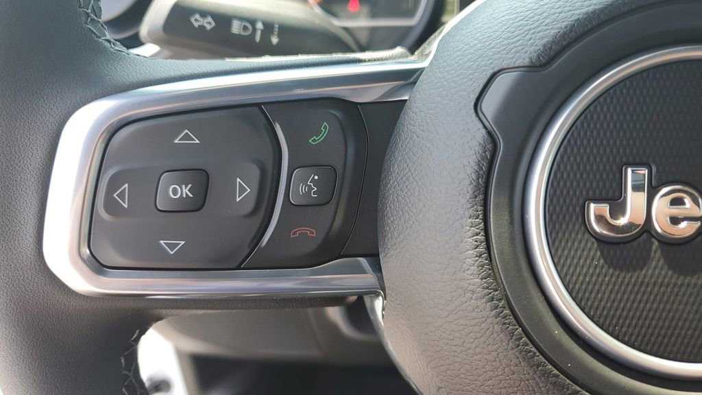 New 2025 Jeep Wrangler Sahara image 30