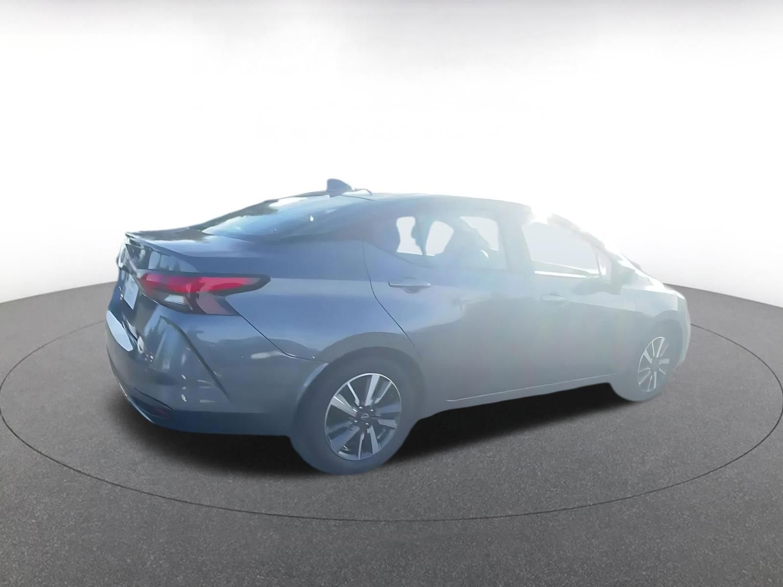 Used 2025 Nissan Versa SV image 15