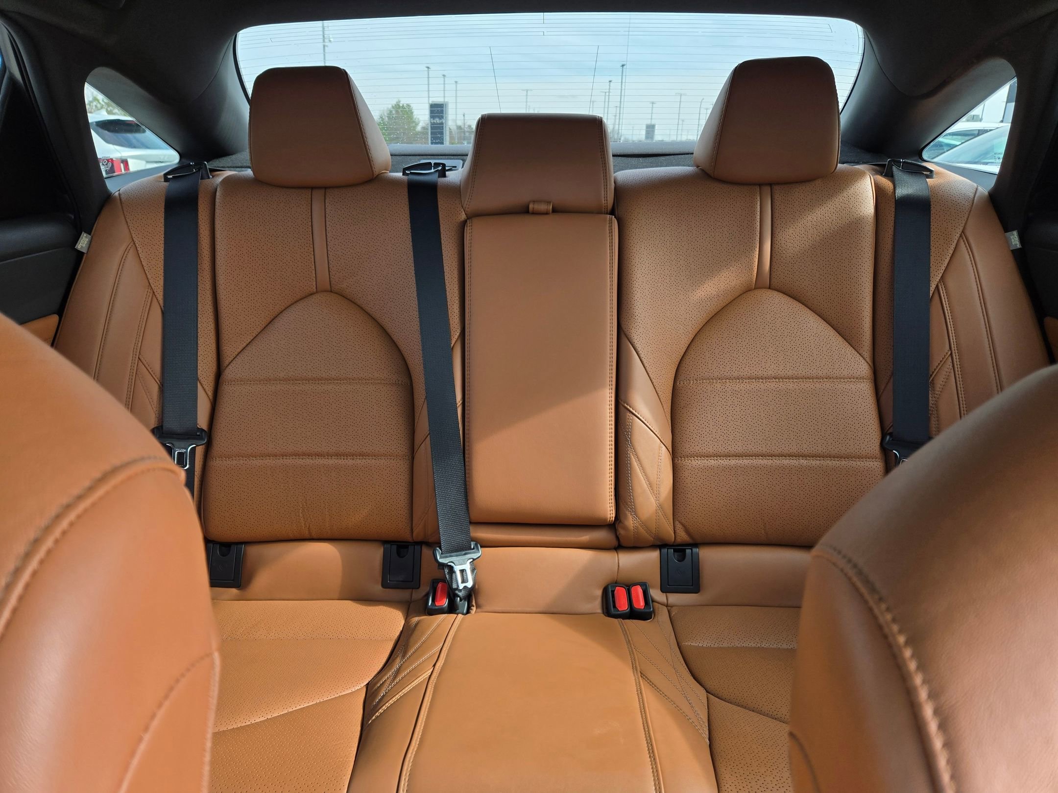 Used 2022 Toyota Avalon Limited w/ Advanced Safety Package image 13