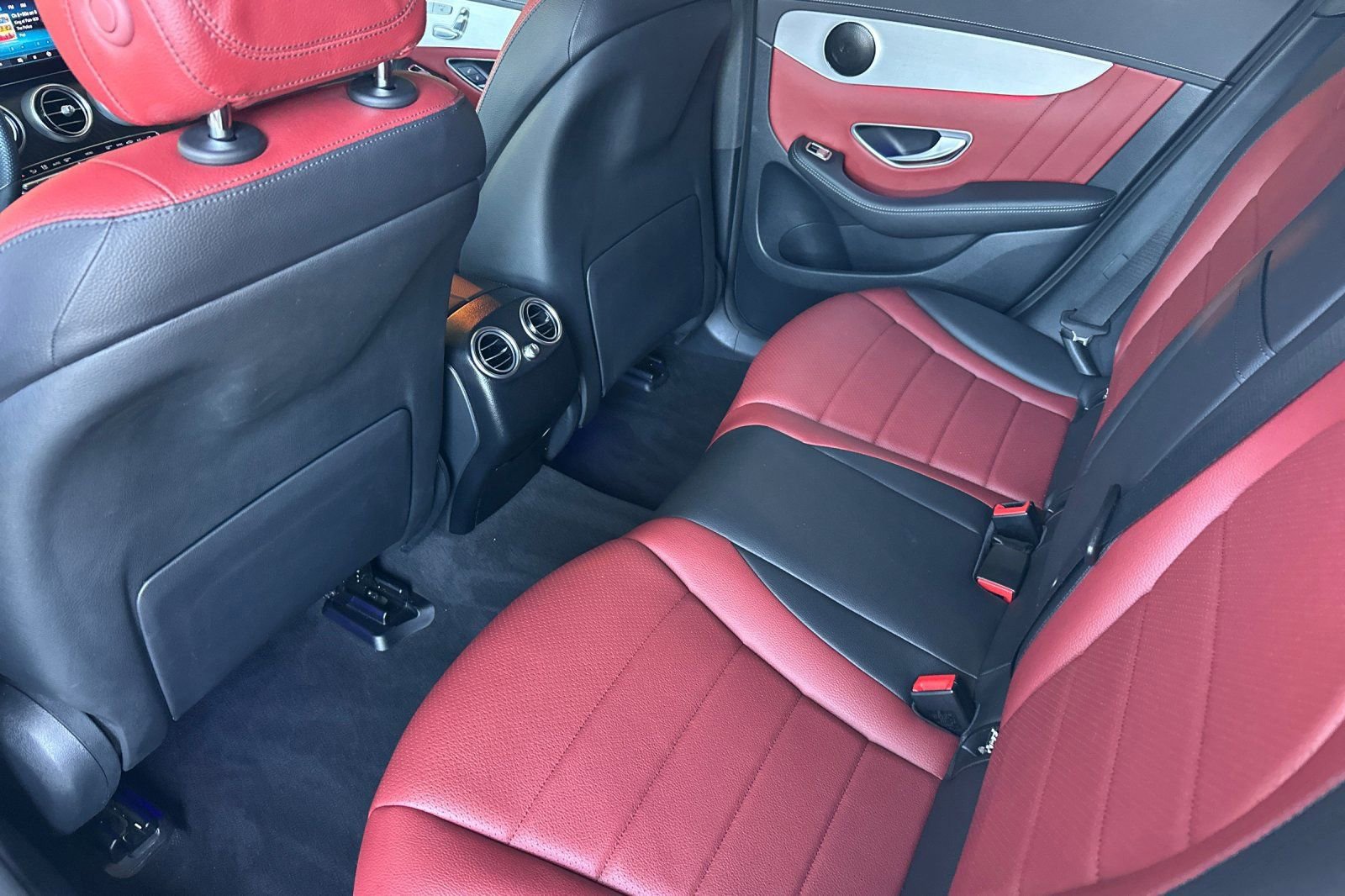 Certified 2022 Mercedes-Benz GLC 300 4MATIC Coupe image 16