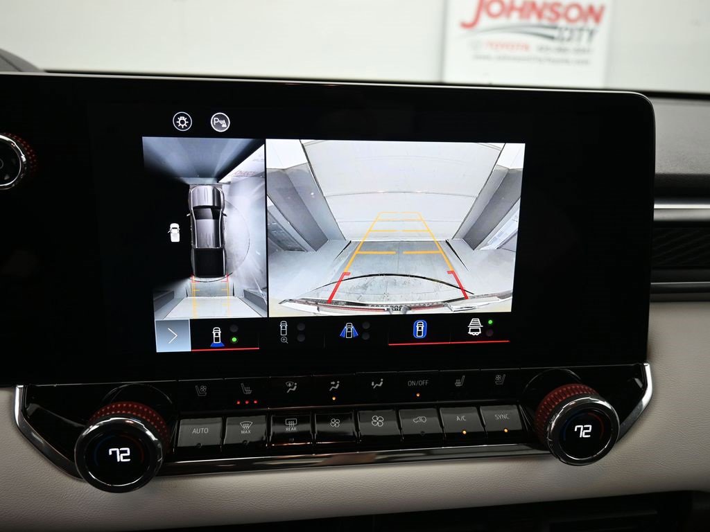 Used 2024 GMC Canyon AT4X image 15