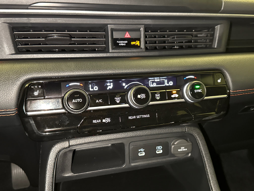 New 2026 Honda Pilot Sport image 25