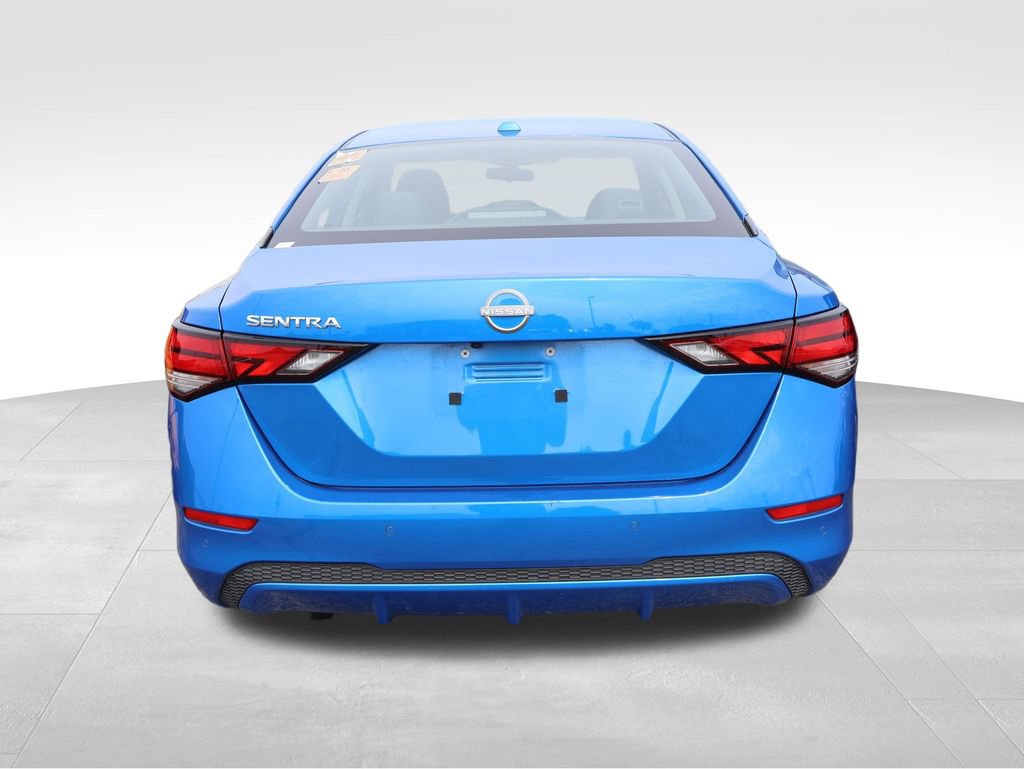Used 2025 Nissan Sentra SV FWD image 18