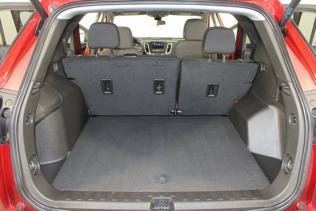 Used 2024 Chevrolet Equinox LT w/ LPO, Floor Liner Package image 18