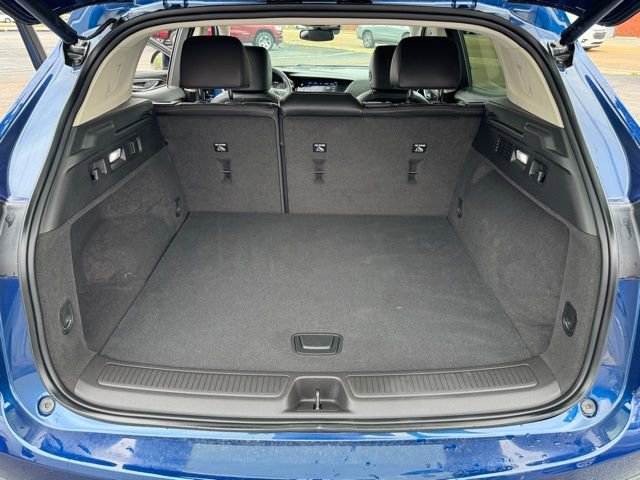 Used 2023 Buick Envision Essence image 22