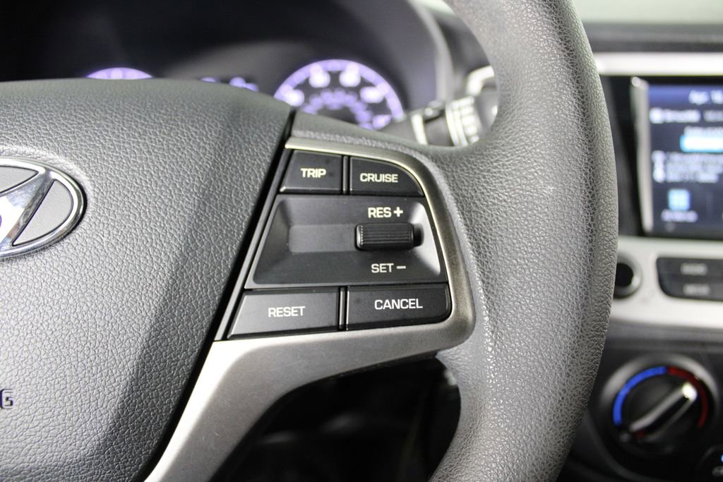 Certified 2022 Hyundai Accent SEL FWD image 25