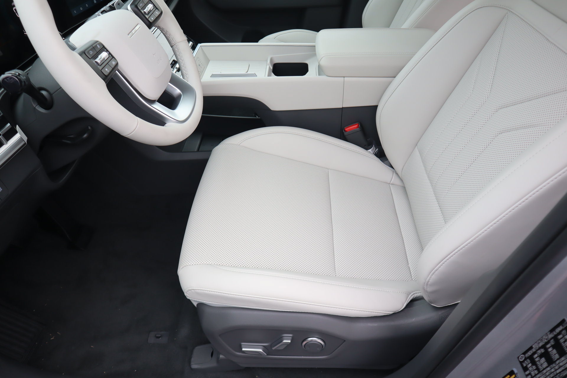New 2026 Hyundai Santa Fe SEL AWD/4WD image 10