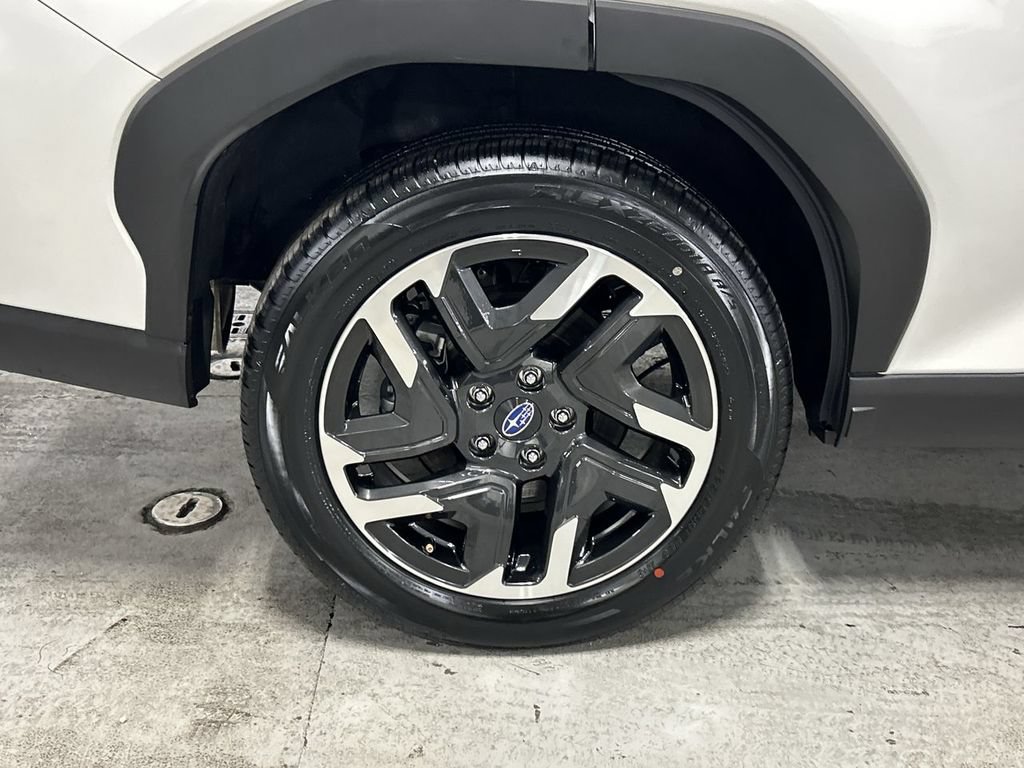 Certified 2025 Subaru Forester Limited AWD/4WD image 12