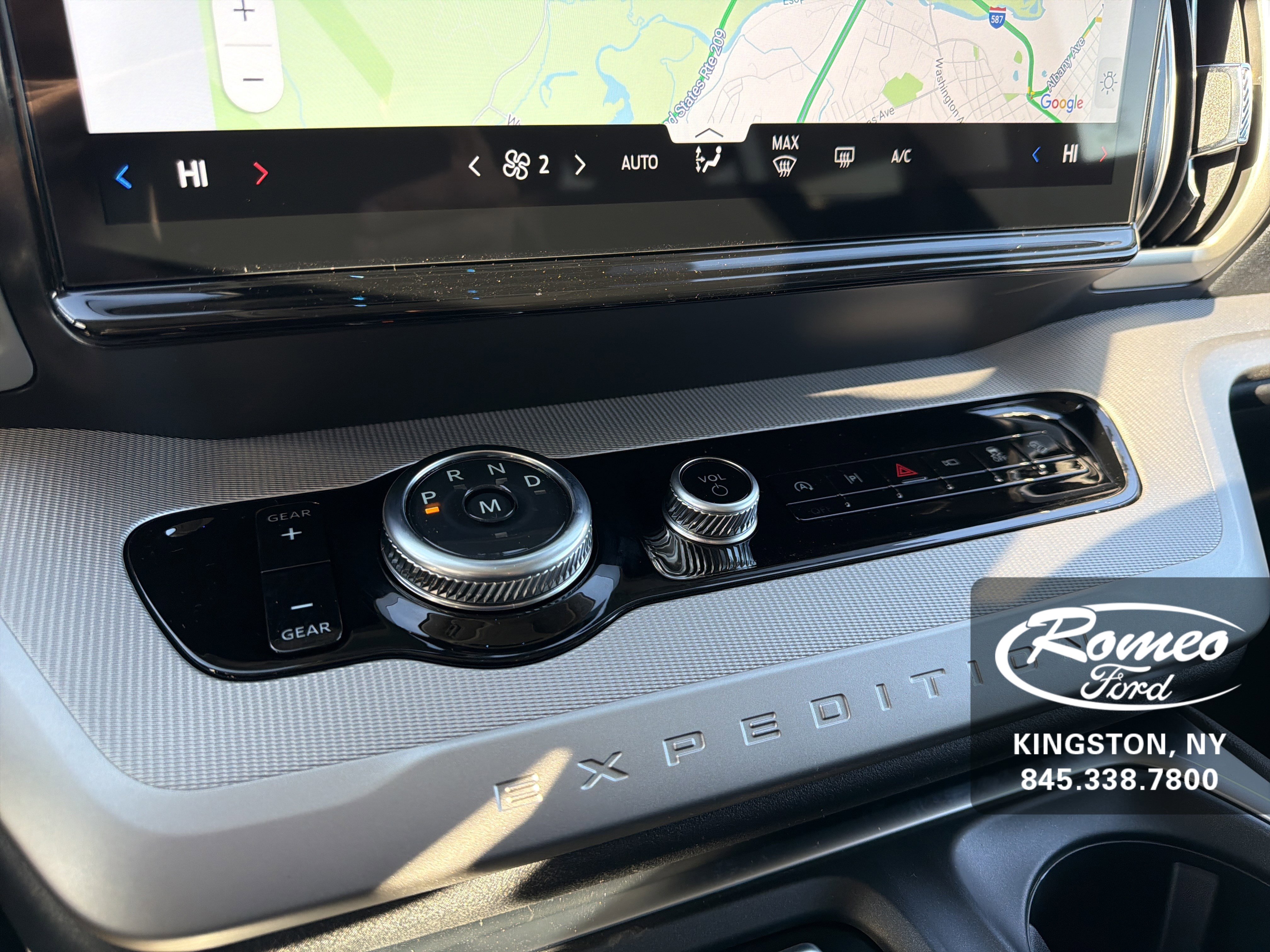 New 2025 Ford Expedition Max Active image 21