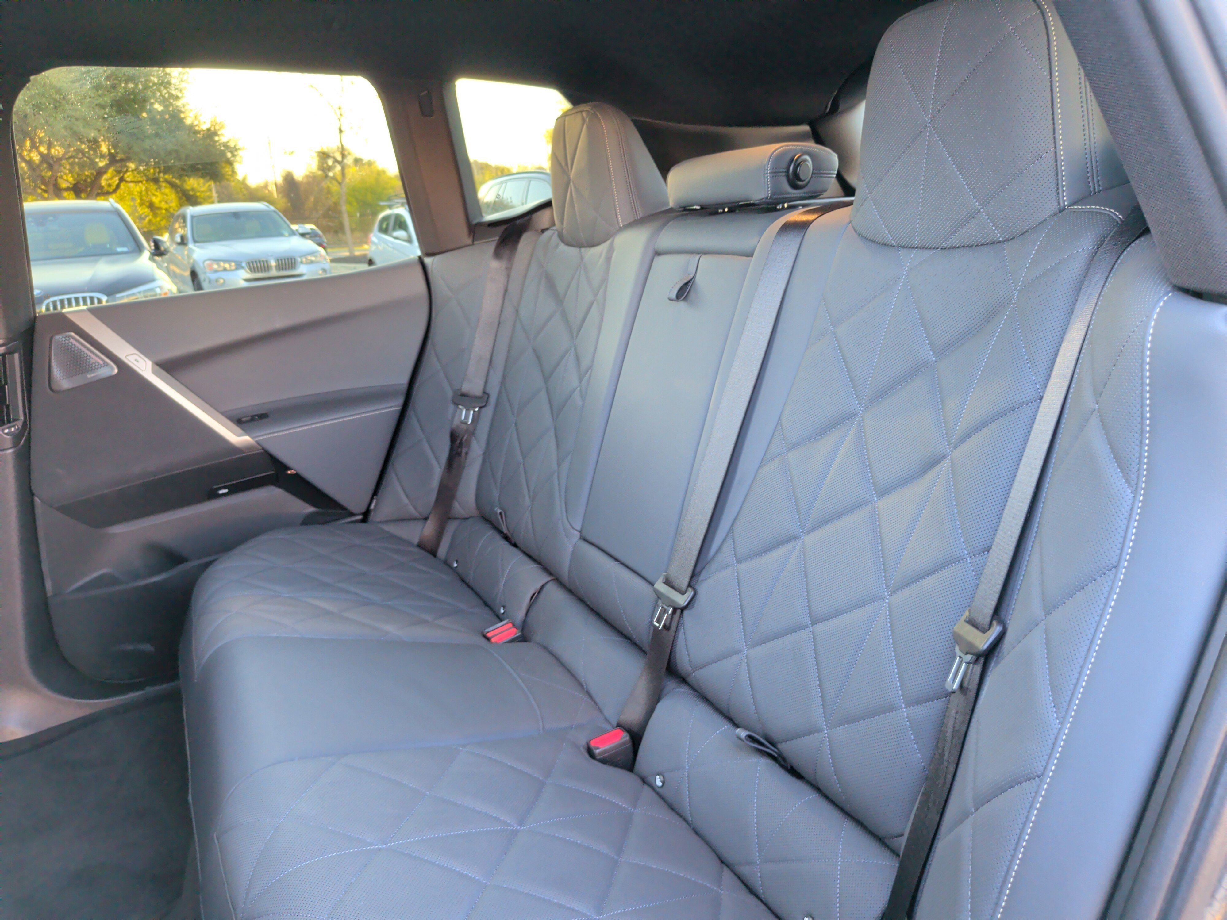 Certified 2023 BMW iX M60 w/ Executive Package image 38