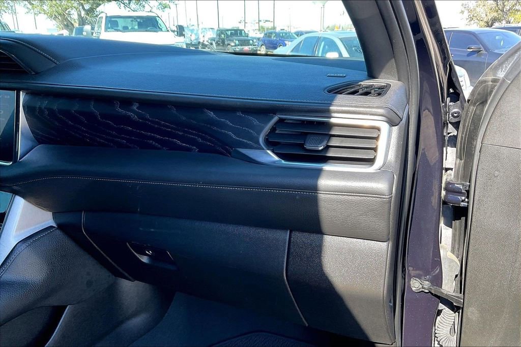 Used 2023 GMC Yukon Denali image 22