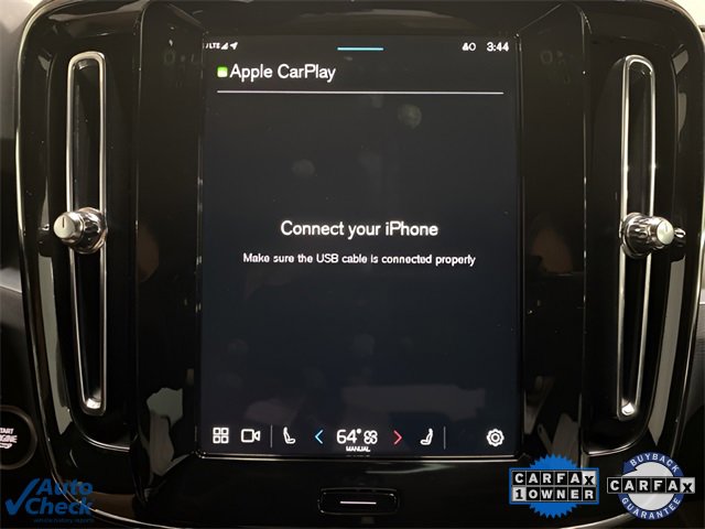 Used 2025 Volvo XC40 B5 Core image 42