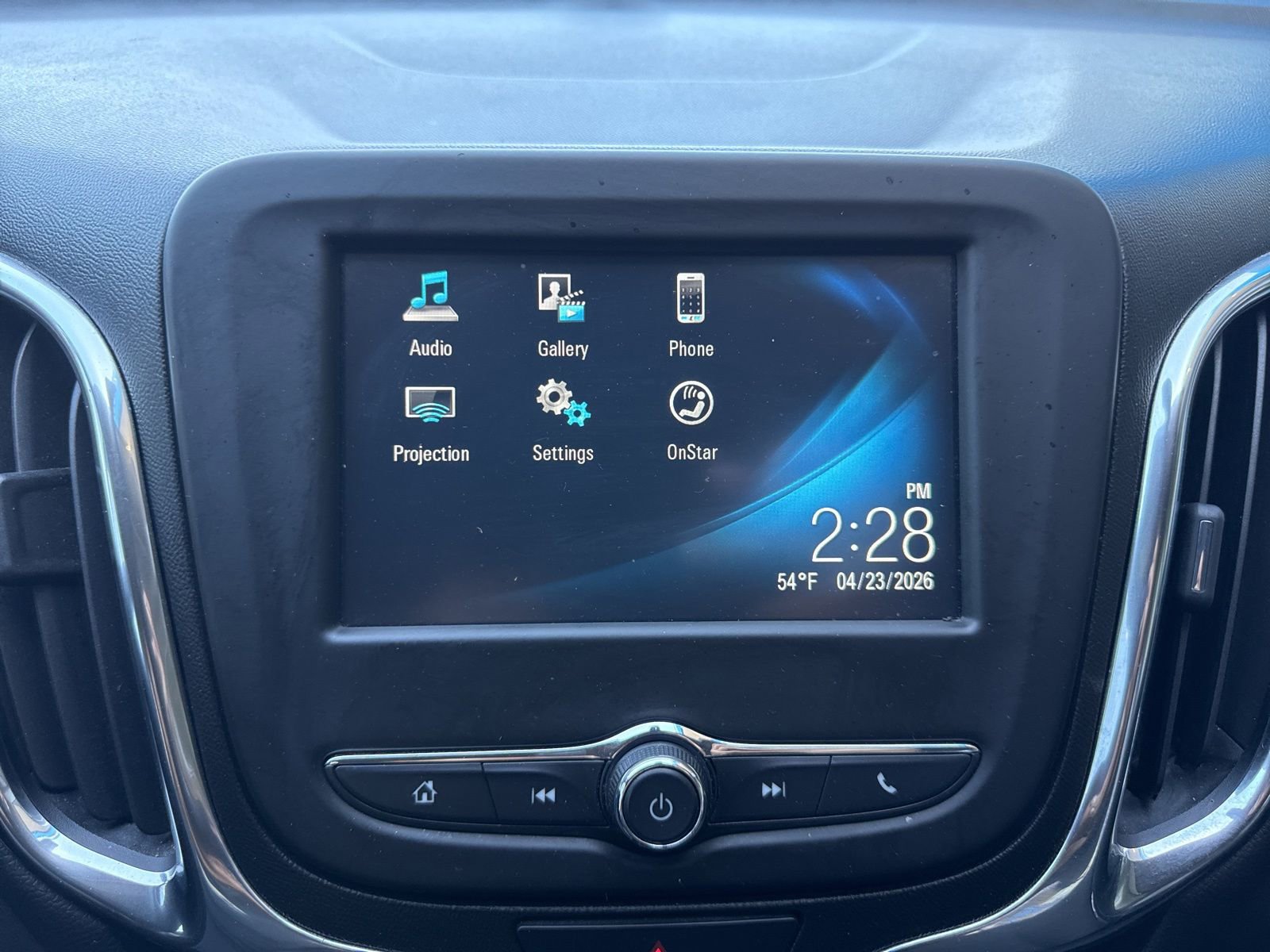 Used 2018 Chevrolet Equinox LT FWD image 20
