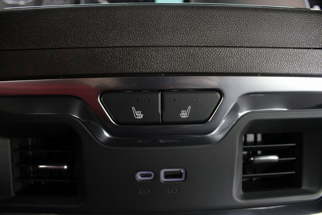 New 2026 GMC Sierra 3500 Denali w/ Denali Reserve Package image 23