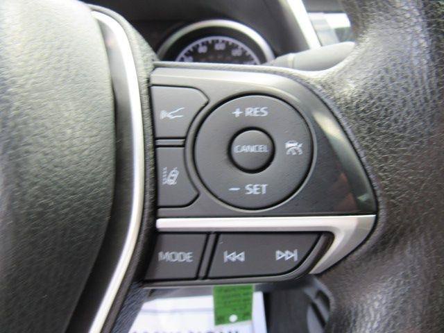 Used 2023 Toyota Camry LE FWD image 31