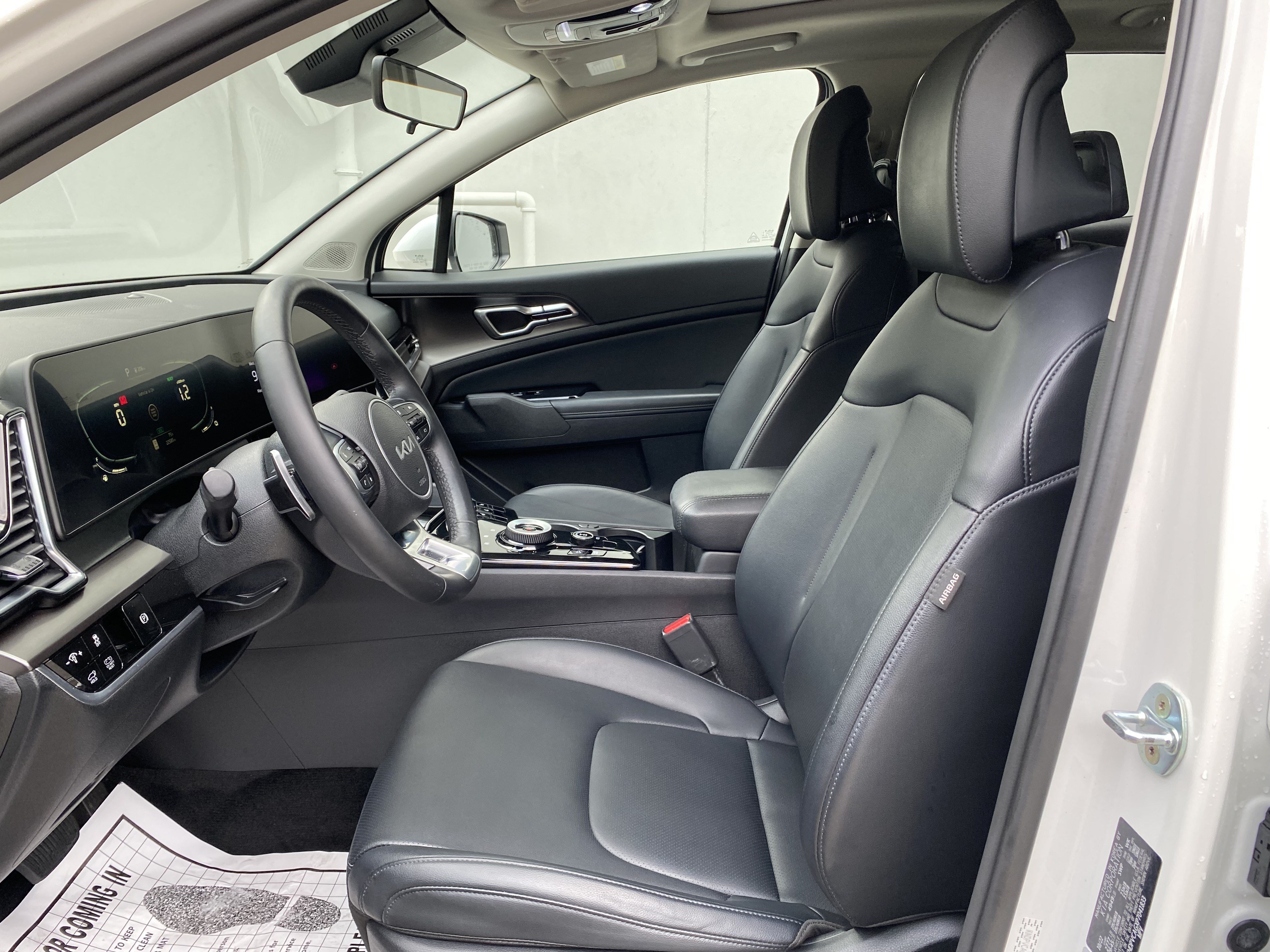 Used 2023 Kia Sportage EX w/ EX Premium Package AWD/4WD image 16