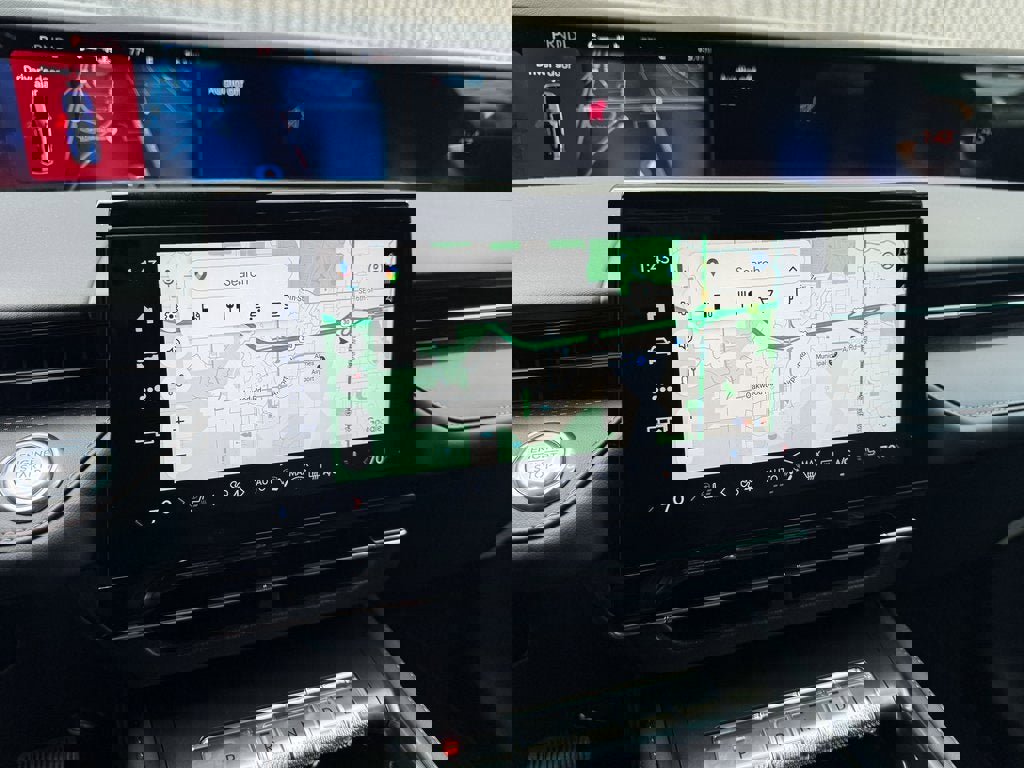 New 2025 Lincoln Nautilus Premier w/ Equipment Group 102A image 32