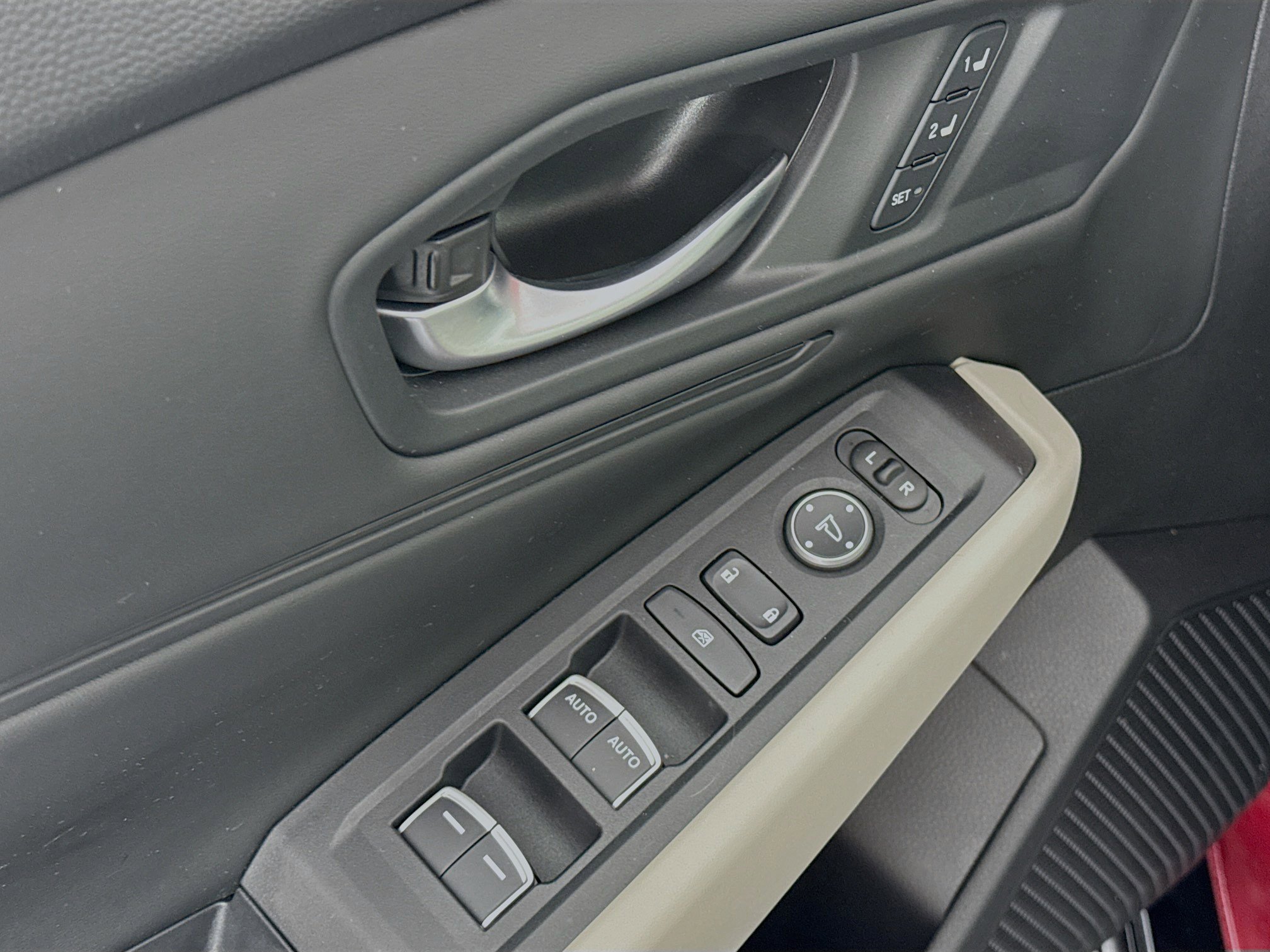 Certified 2024 Honda Accord EX-L image 17