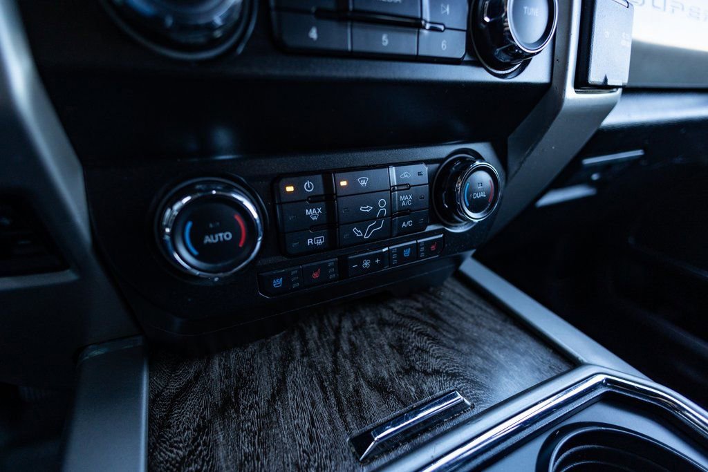 Used 2019 Ford F250 Lariat w/ Lariat Ultimate Package image 21