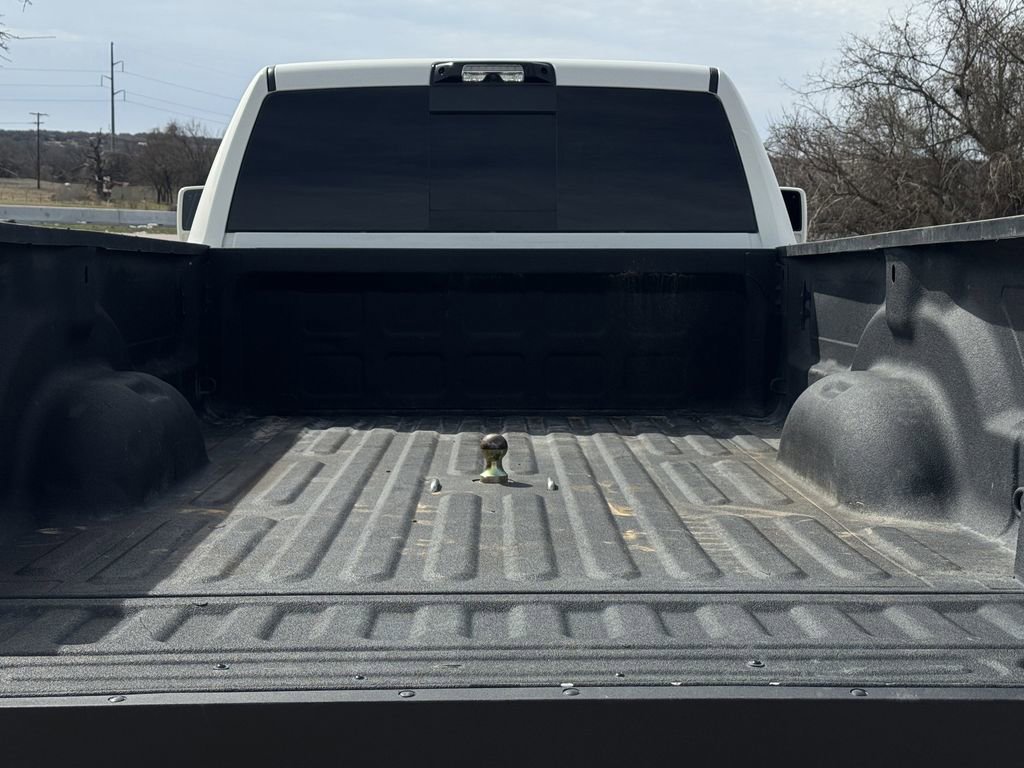 Used 2024 RAM 3500 Limited w/ Towing Technology Group AWD/4WD image 32