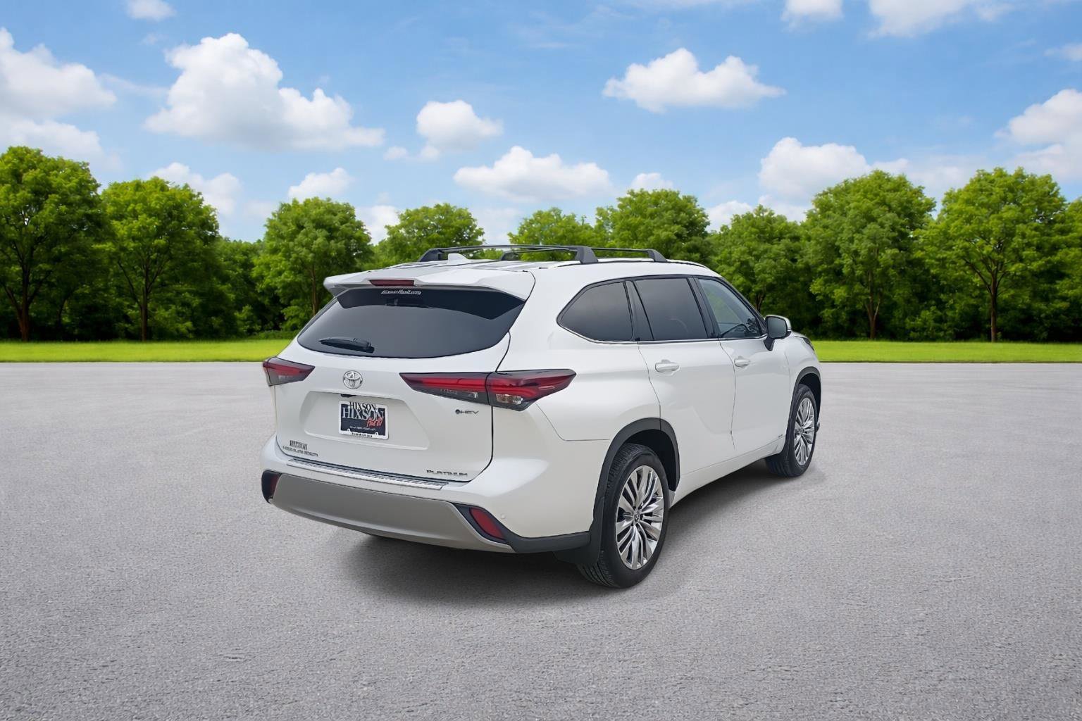 New 2026 Toyota Highlander Platinum image 7