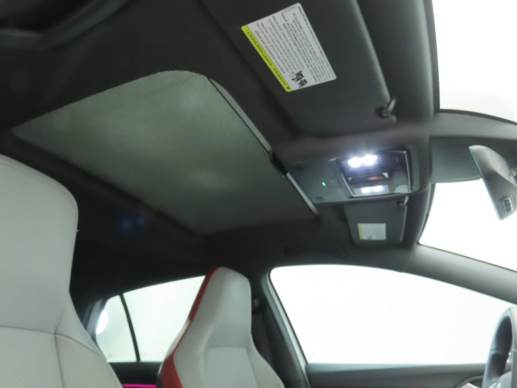 Used 2022 Volkswagen GTI Autobahn image 18