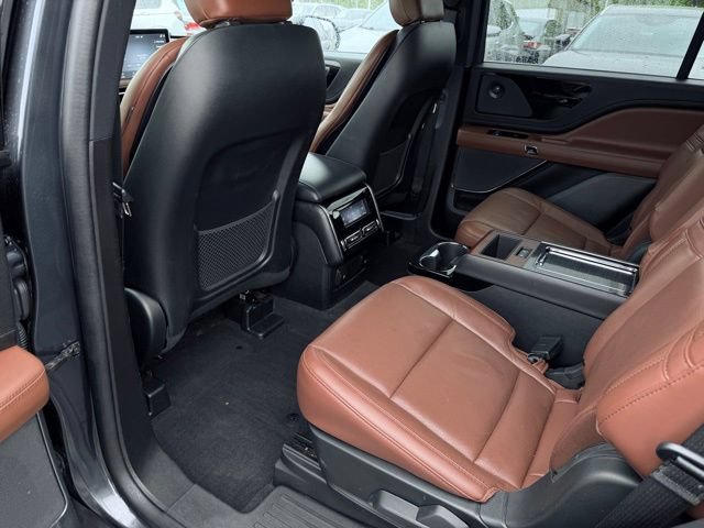 Certified 2023 Lincoln Aviator Reserve w/ Equipment Group 201A AWD/4WD image 24