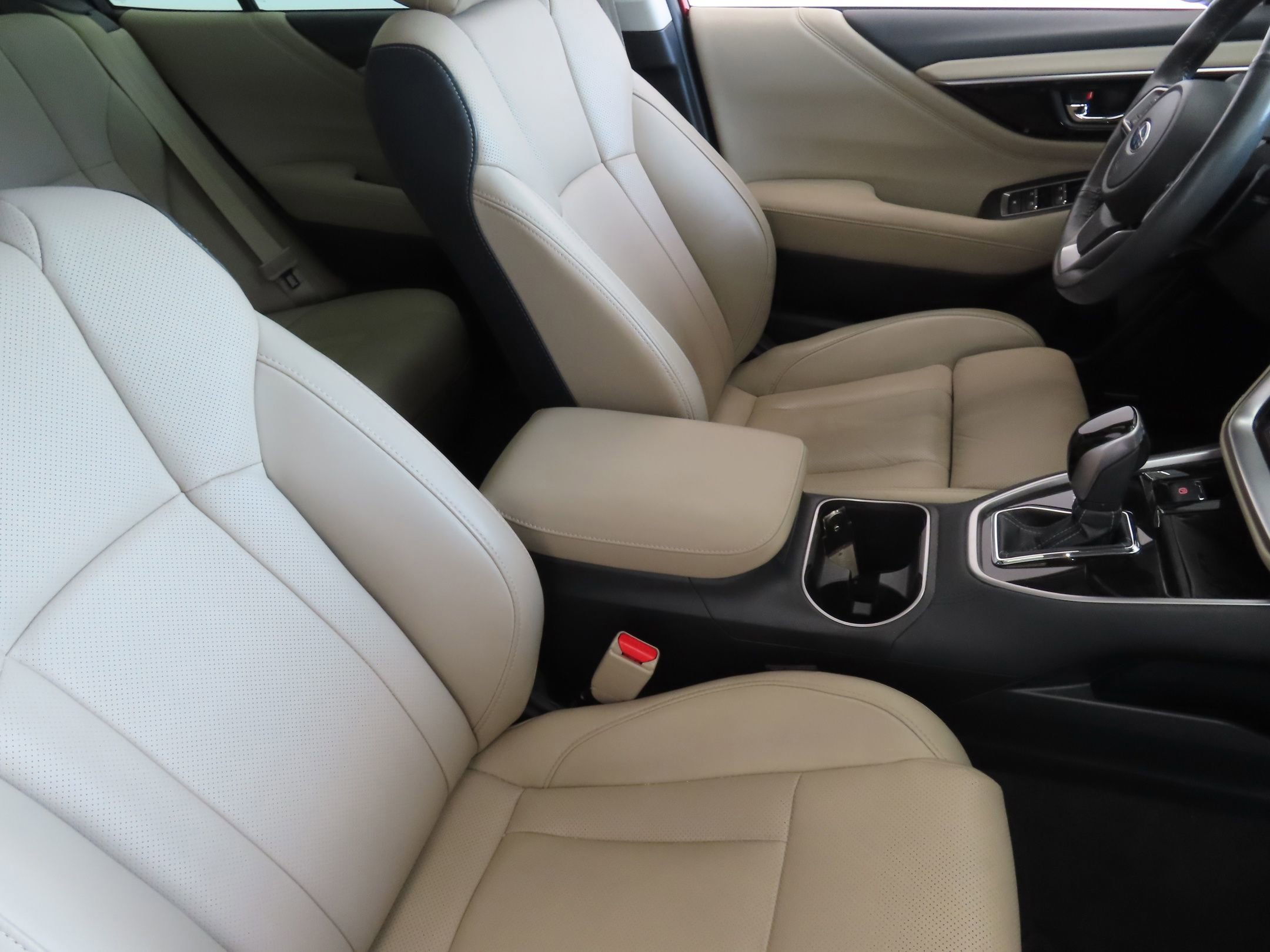 Used 2024 Subaru Legacy Limited AWD/4WD image 29
