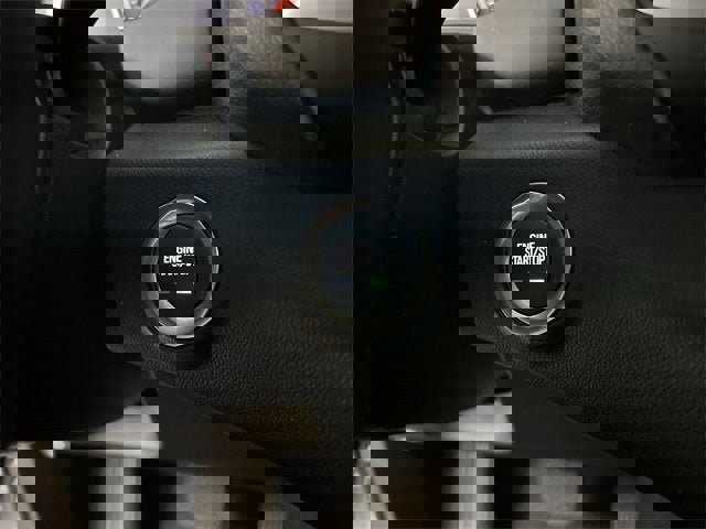 Certified 2024 GMC Terrain SLT image 16