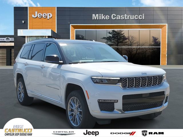 New 2025 Jeep Grand Cherokee L Summit w/ Luxury Tech Group V image 1