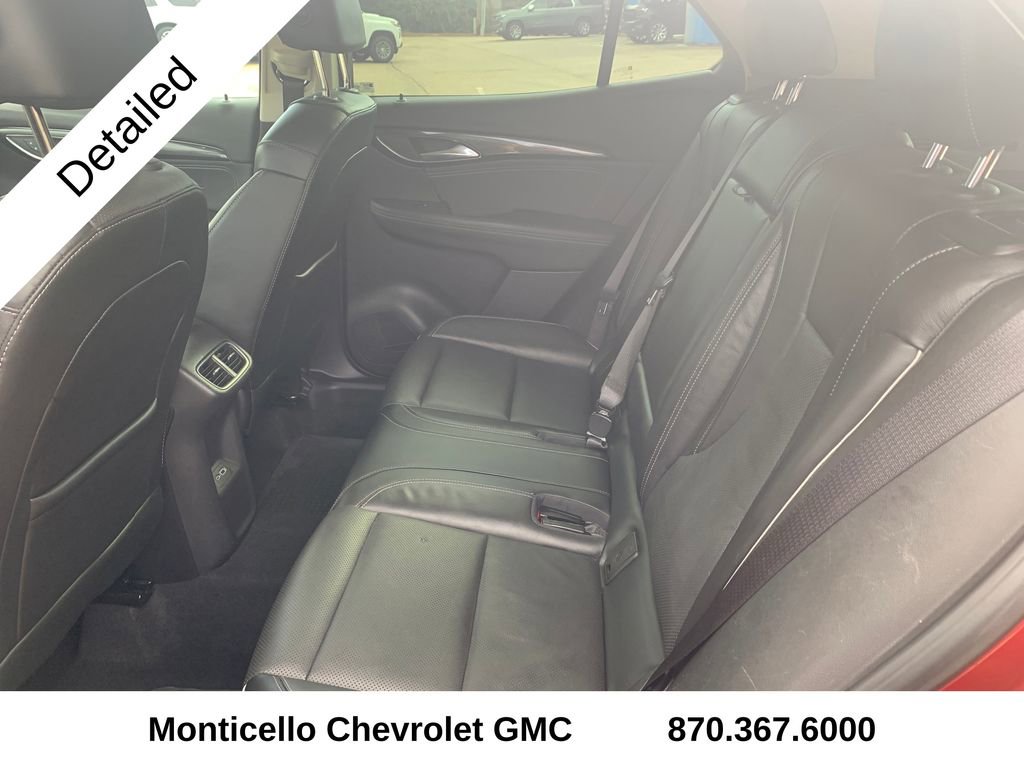 Used 2021 Buick Envision Essence image 7