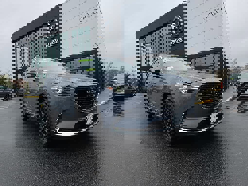 Used 2023 MAZDA CX-9 Carbon Edition image 2