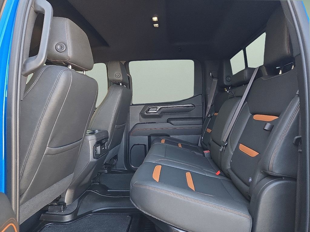 Used 2022 GMC Sierra 1500 AT4 w/ AT4 Premium Package image 15