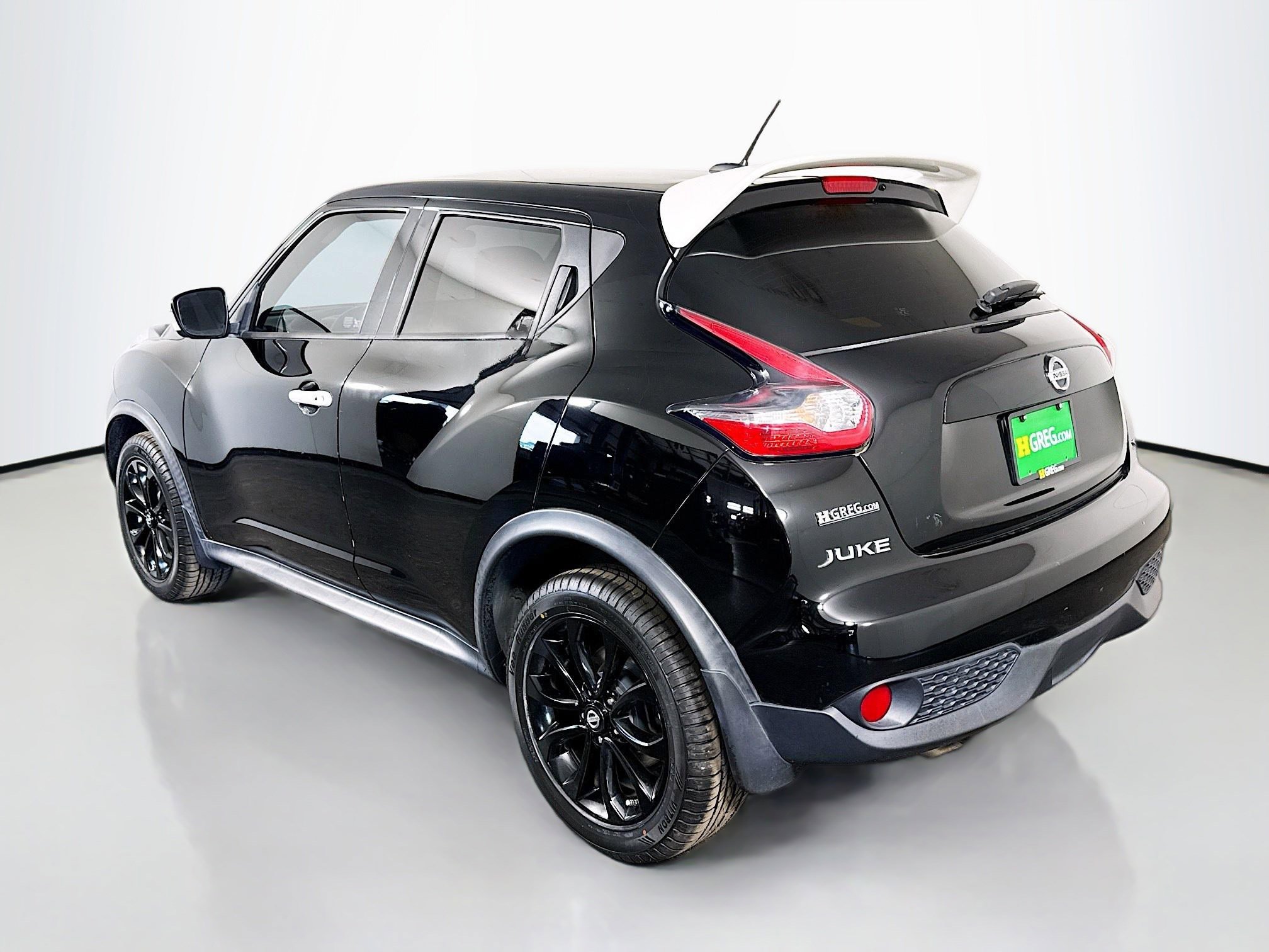 Used 2017 Nissan Juke SV image 7